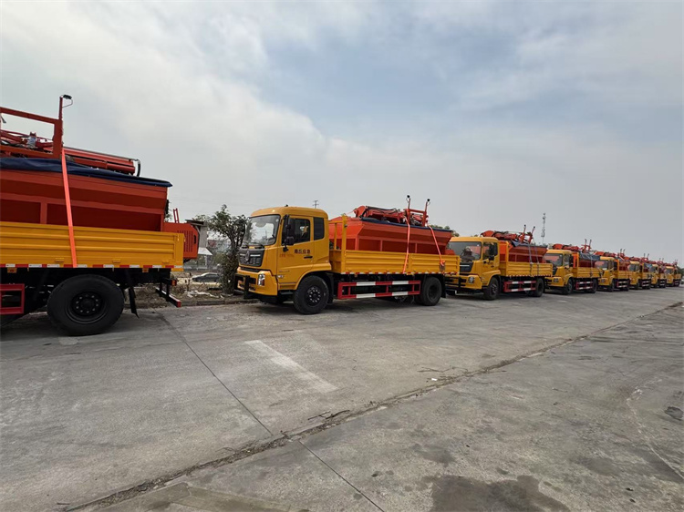 东风天锦18T除雪车